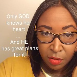 Meet your Posher, Vivian